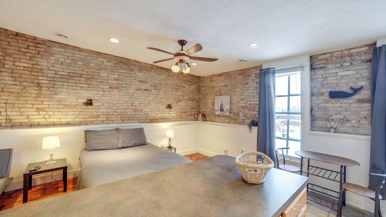 Photo of Bedroom in Lowell