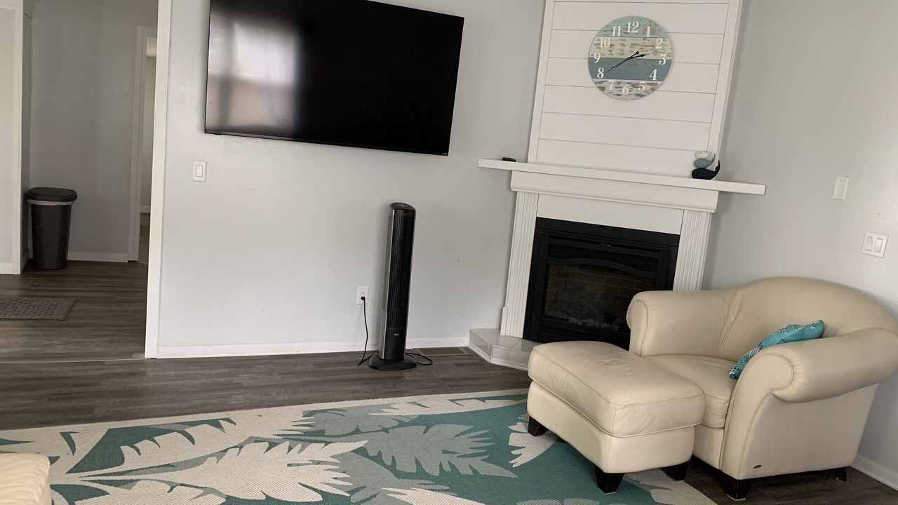 Photo of Bedroom in Lake City
