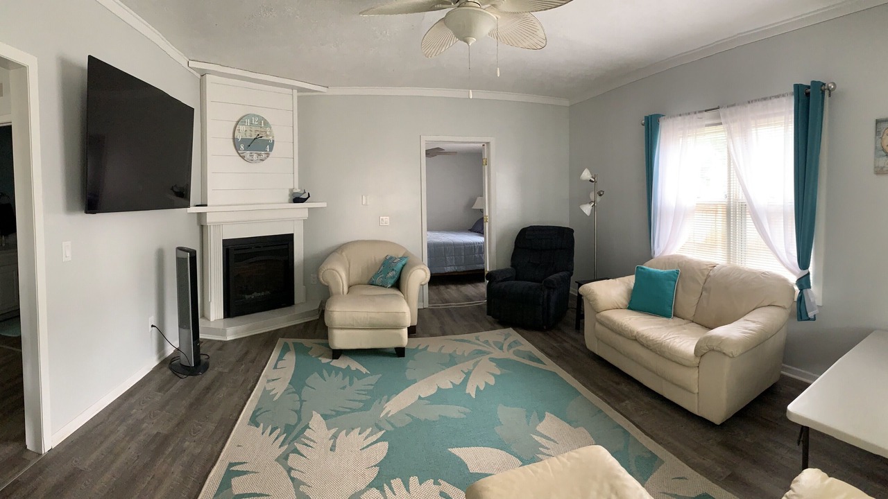 Photo of Bedroom in Lake City
