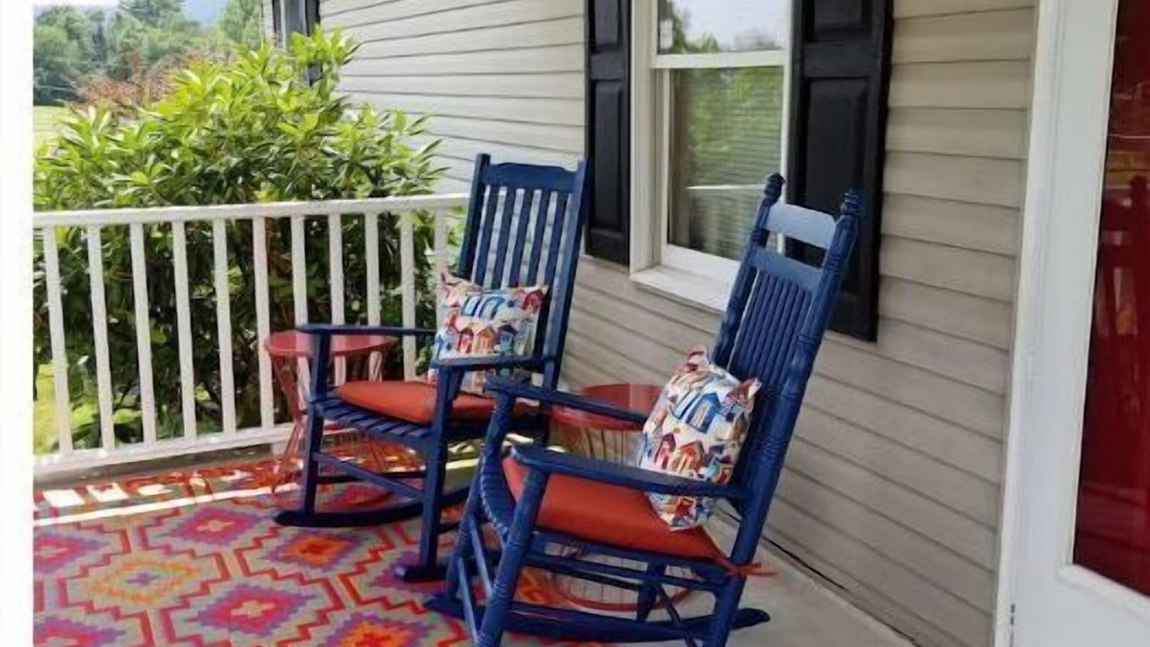 Photo of Patio Balcony in Marlinton