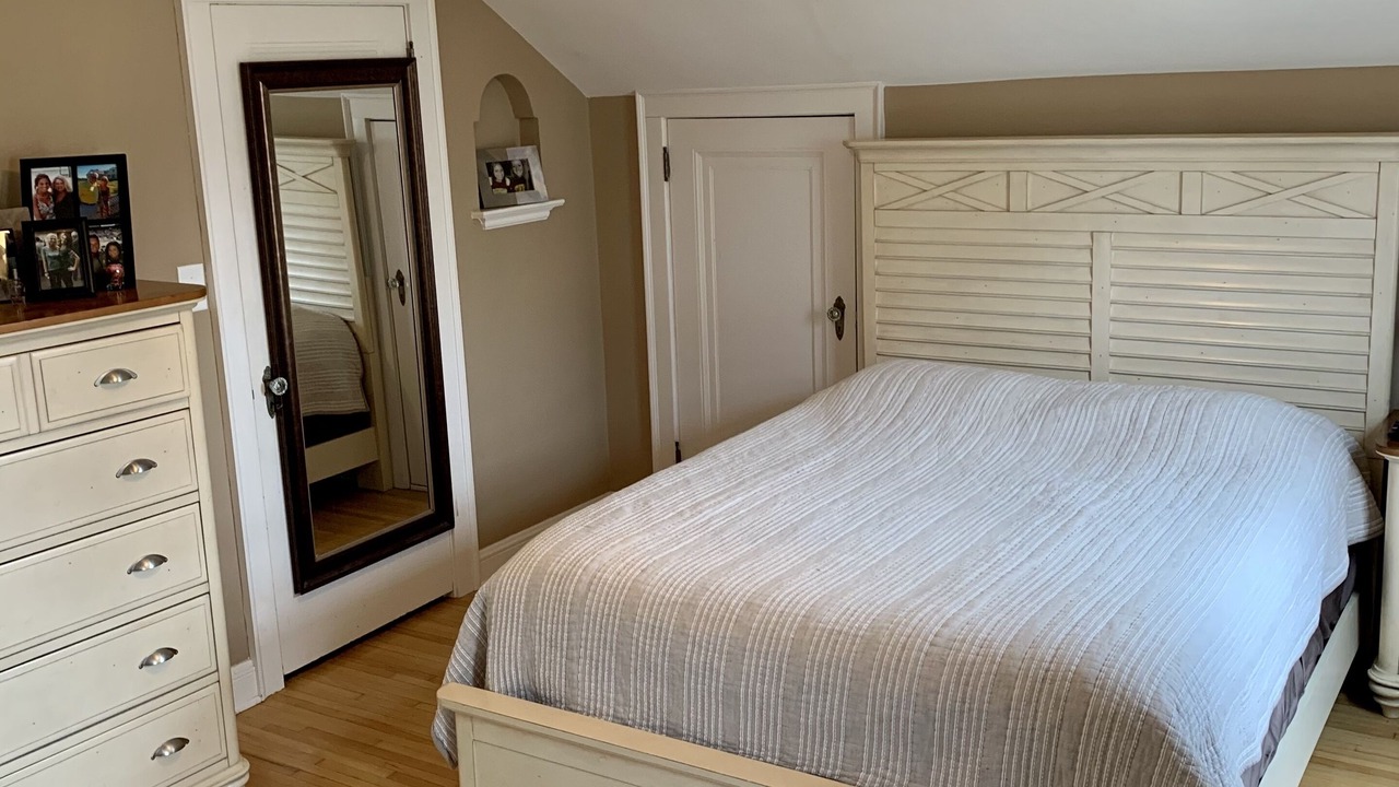 Photo of Bedroom in Robbinsdale