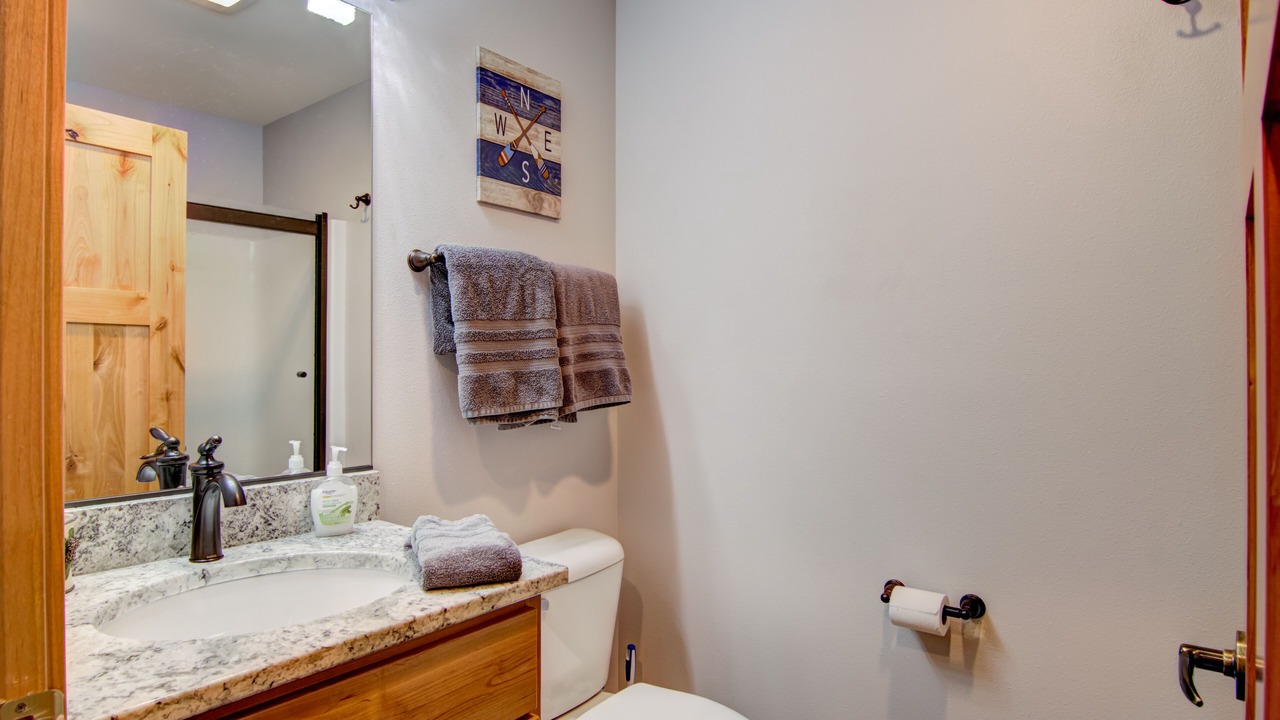 Photo of Bathroom in Tainter Lake