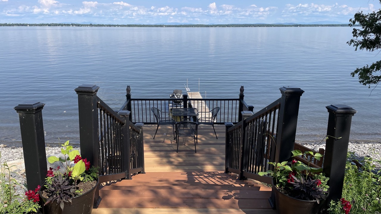 Photo of Patio Balcony in Champlain