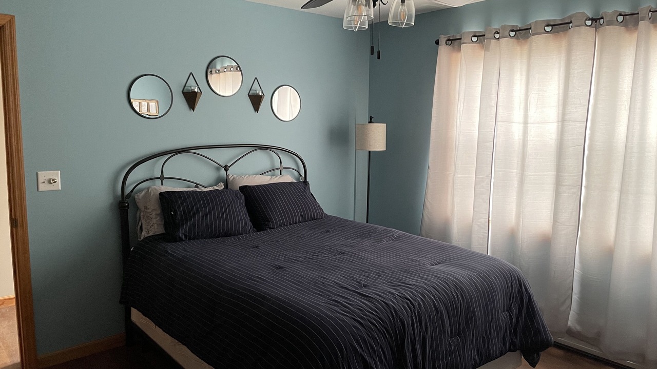 Photo of Bedroom in Champlain