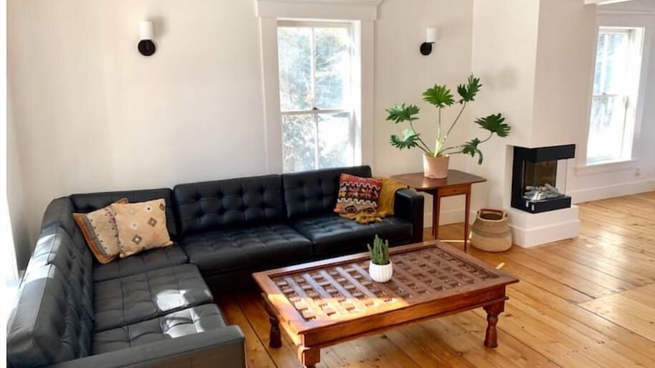 Photo of Livingroom in East Calais