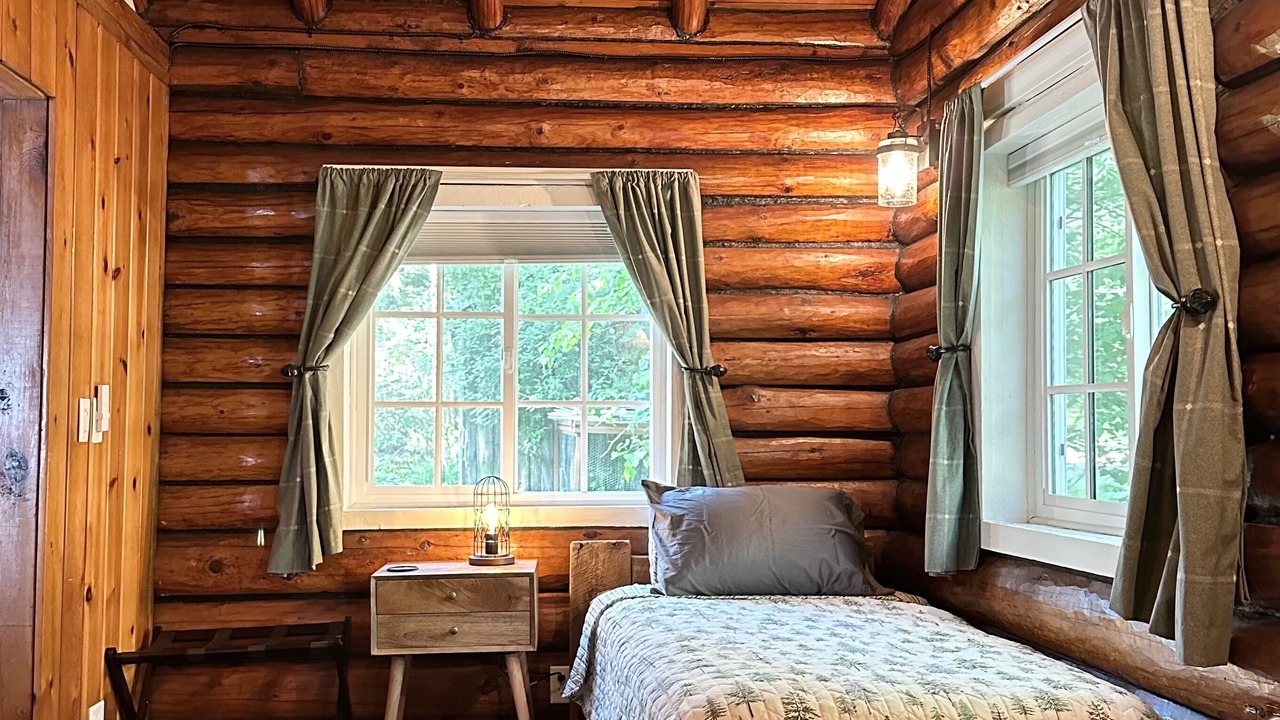 Photo of Bedroom in Augusta