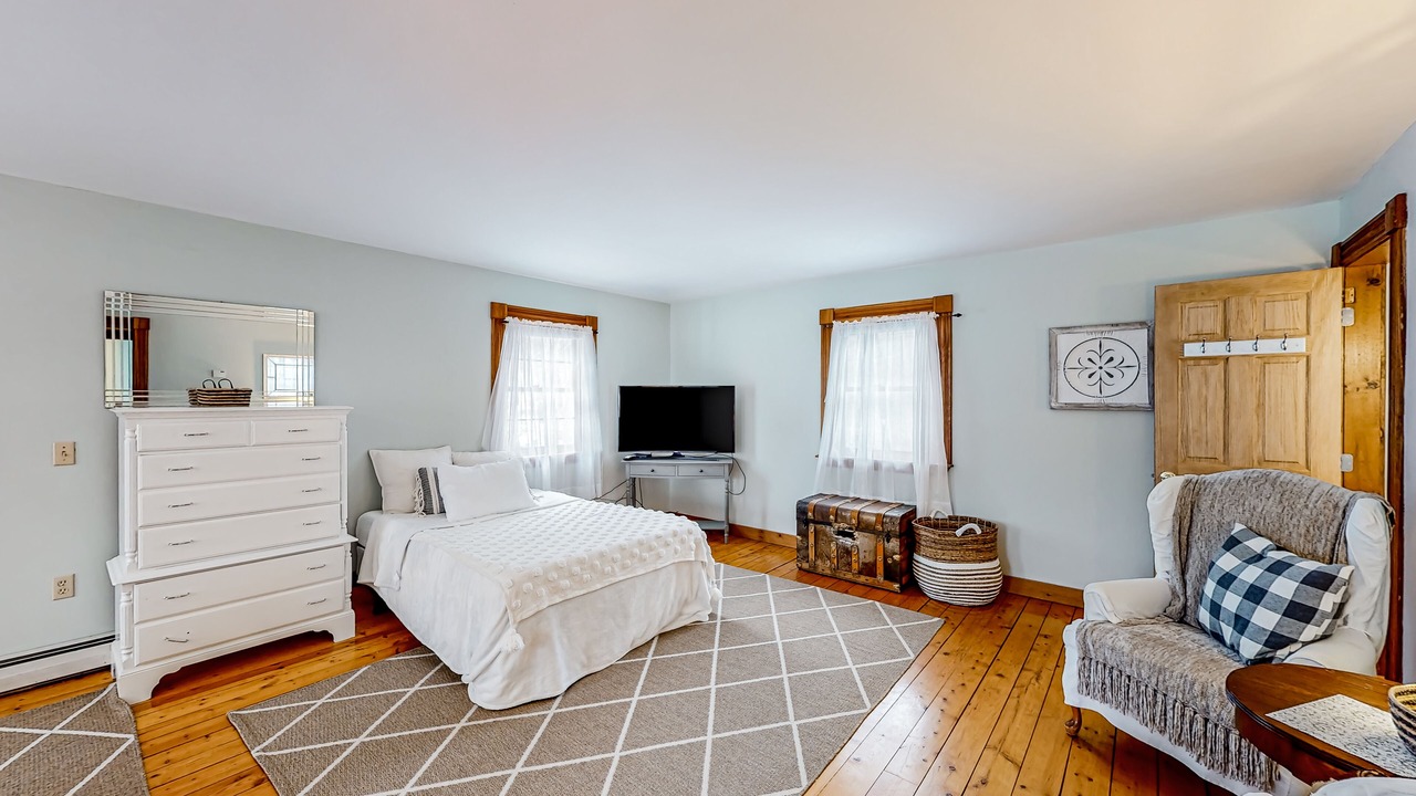 Photo of Bedroom in Jeffersonville