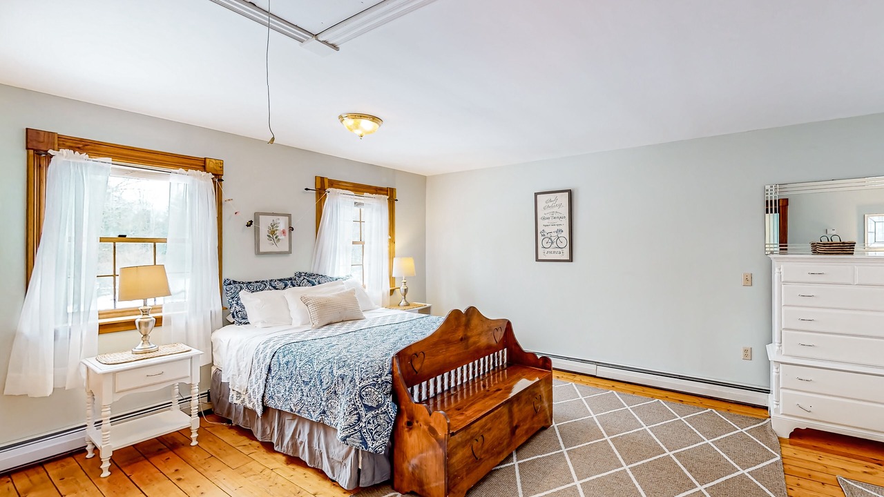 Photo of Bedroom in Jeffersonville