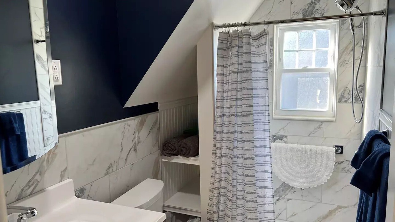 Photo of Bathroom in Marcy