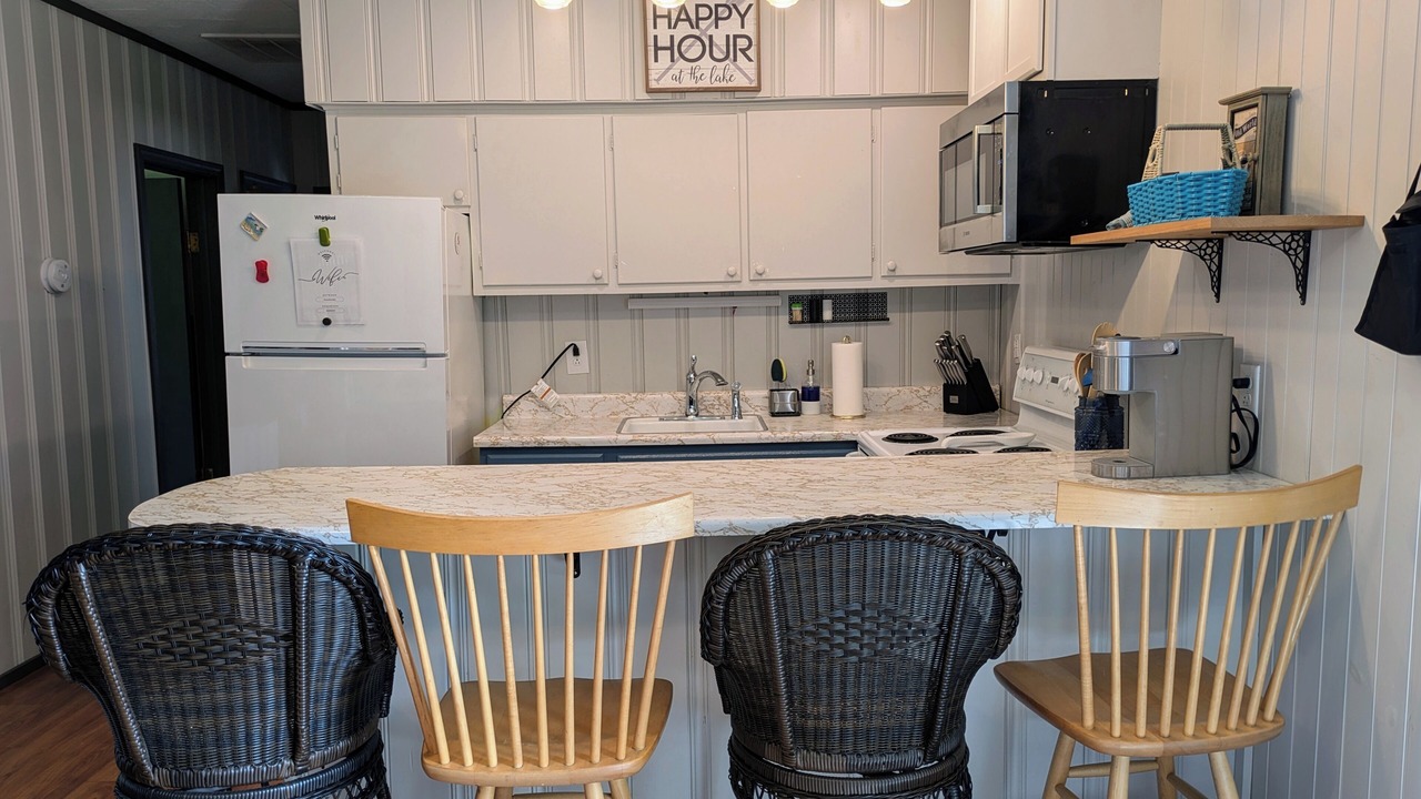 Photo of Kitchen in Alburg