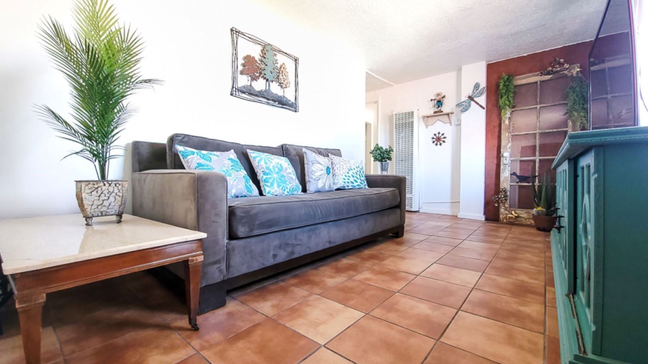 Photo of Livingroom in Los Griegos