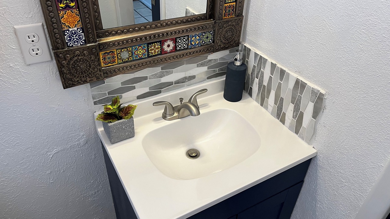 Photo of Bathroom in Los Griegos