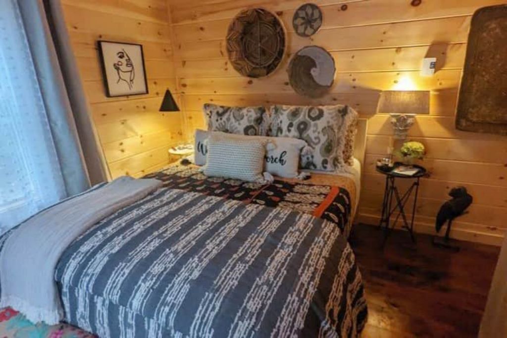 Photo of Bedroom in North Creek
