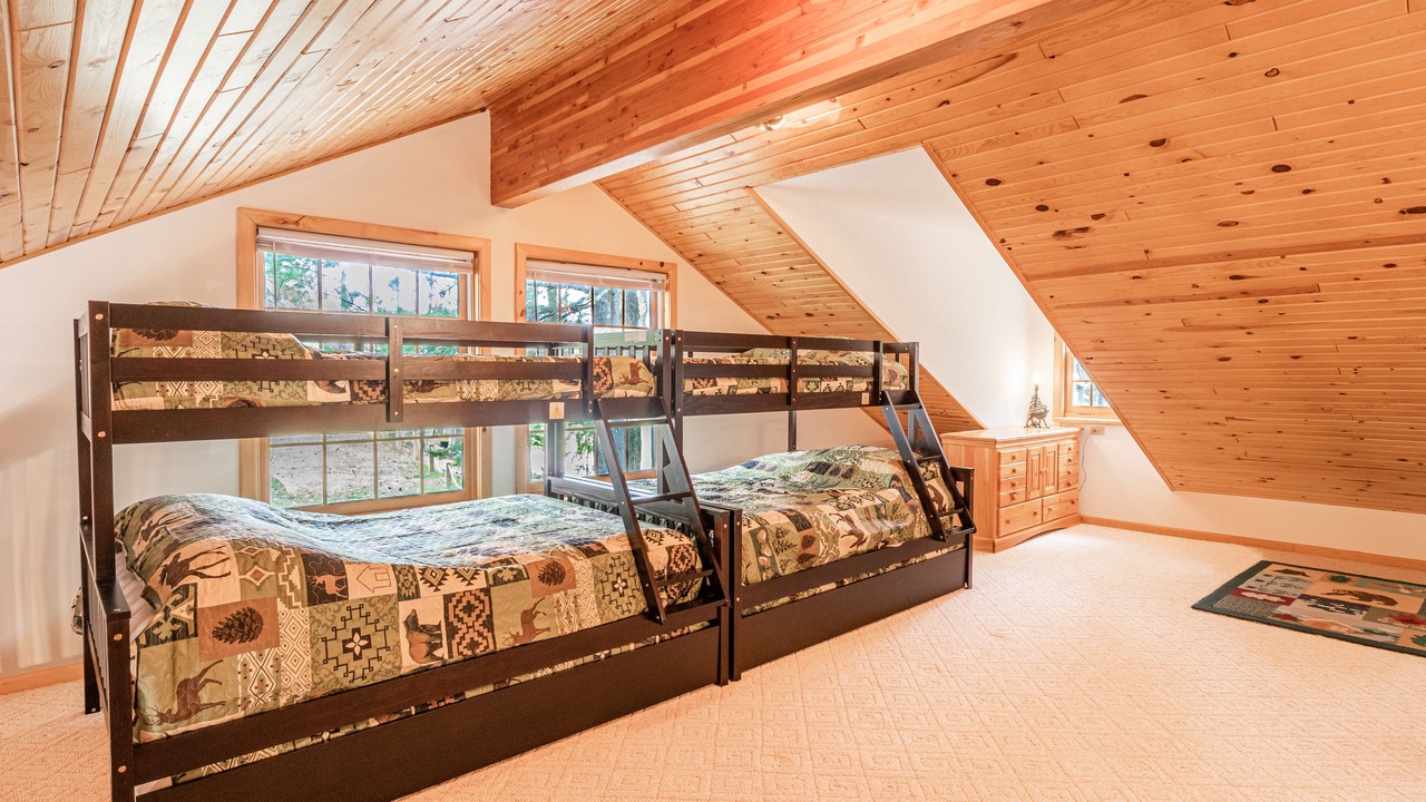 Photo of Bedroom in Crosslake
