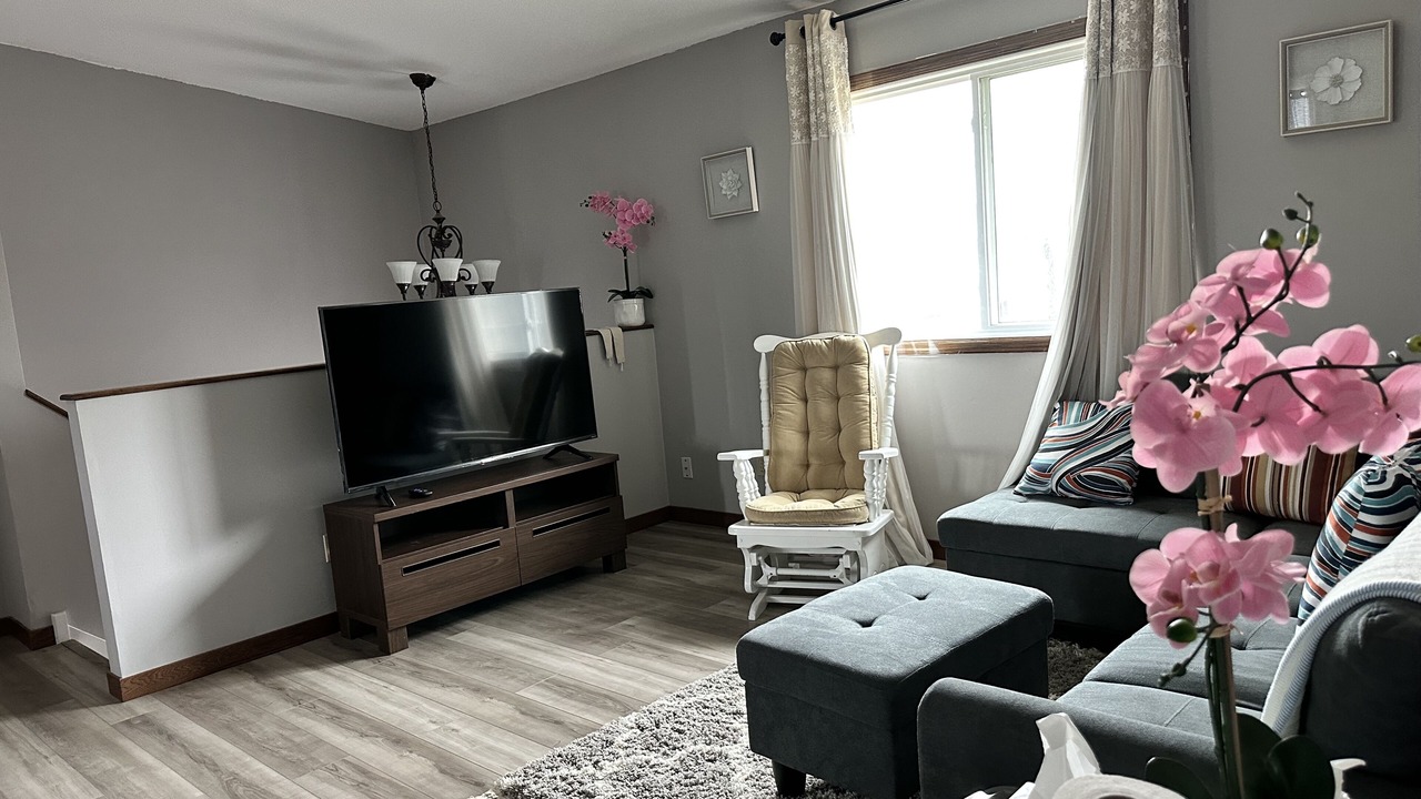 Photo of Livingroom in Shakopee