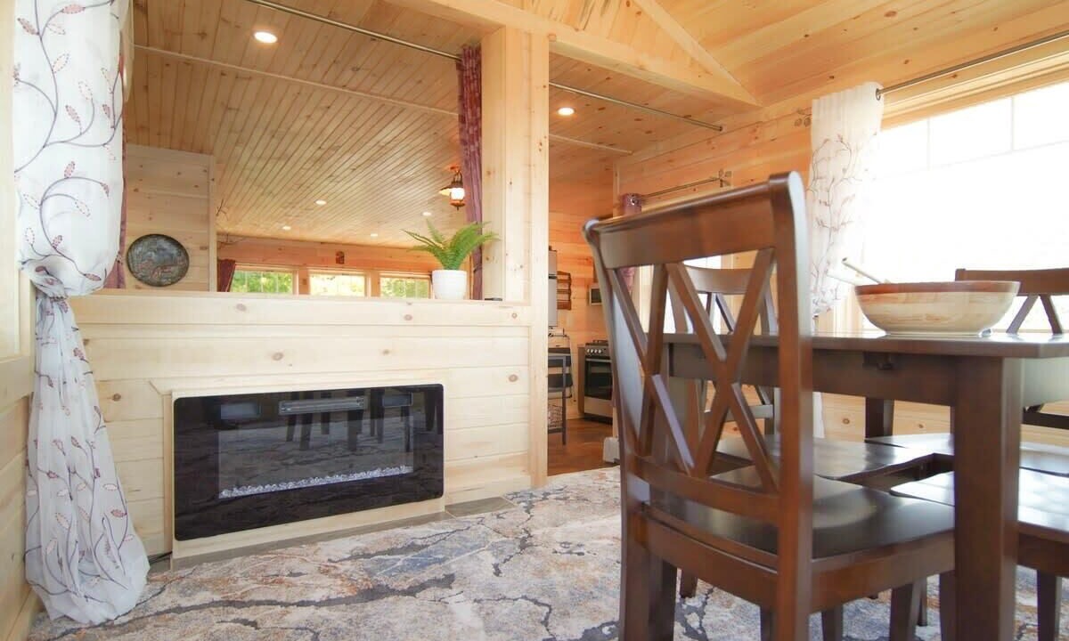 Photo of Livingroom in Plattsburgh