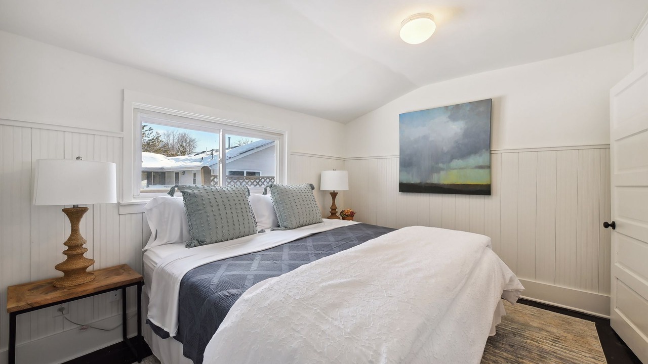 Photo of Bedroom in Tonka Bay