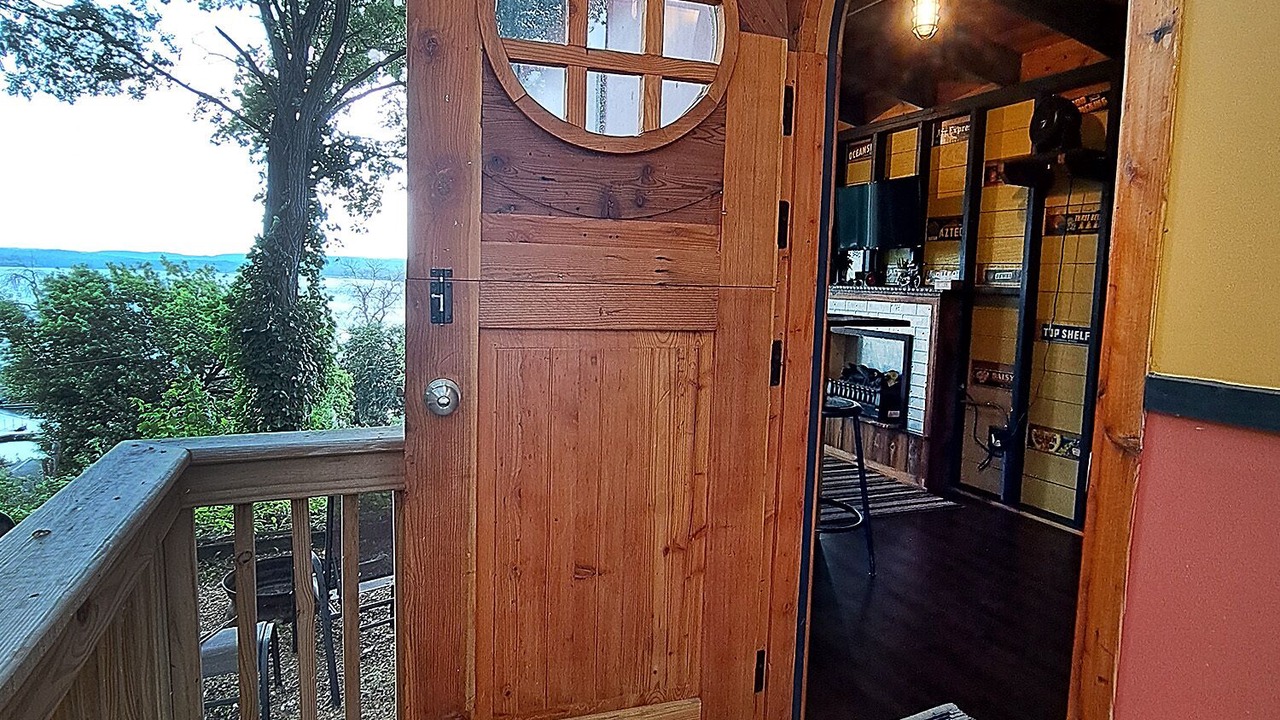 Photo of Patio Balcony in Lake City