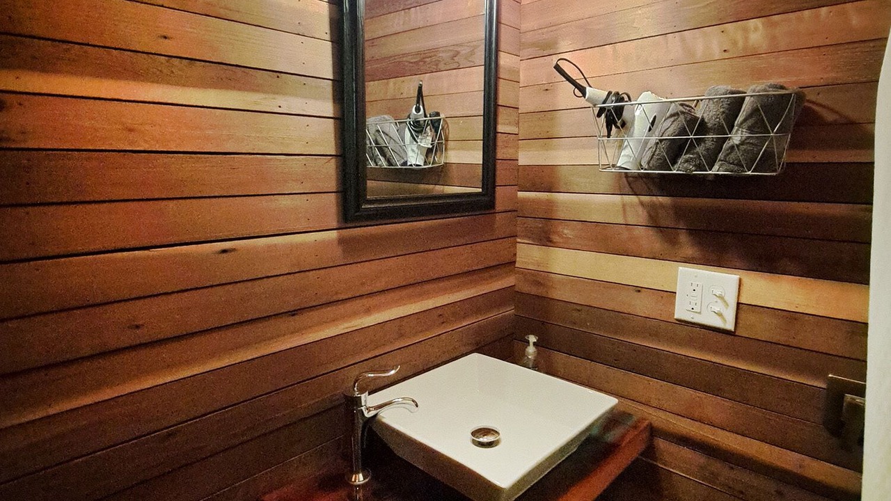 Photo of Bathroom in Lake City