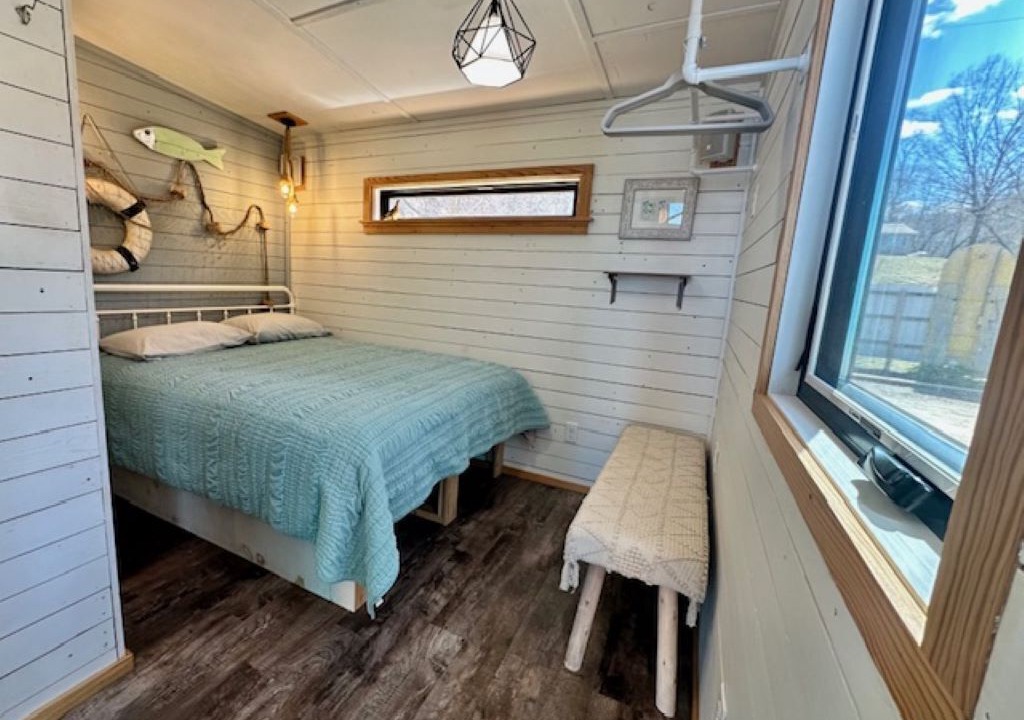 Photo of Bedroom in Lake City