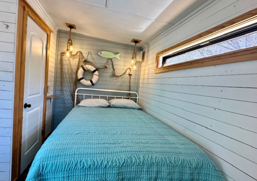 Photo of Bedroom in Lake City