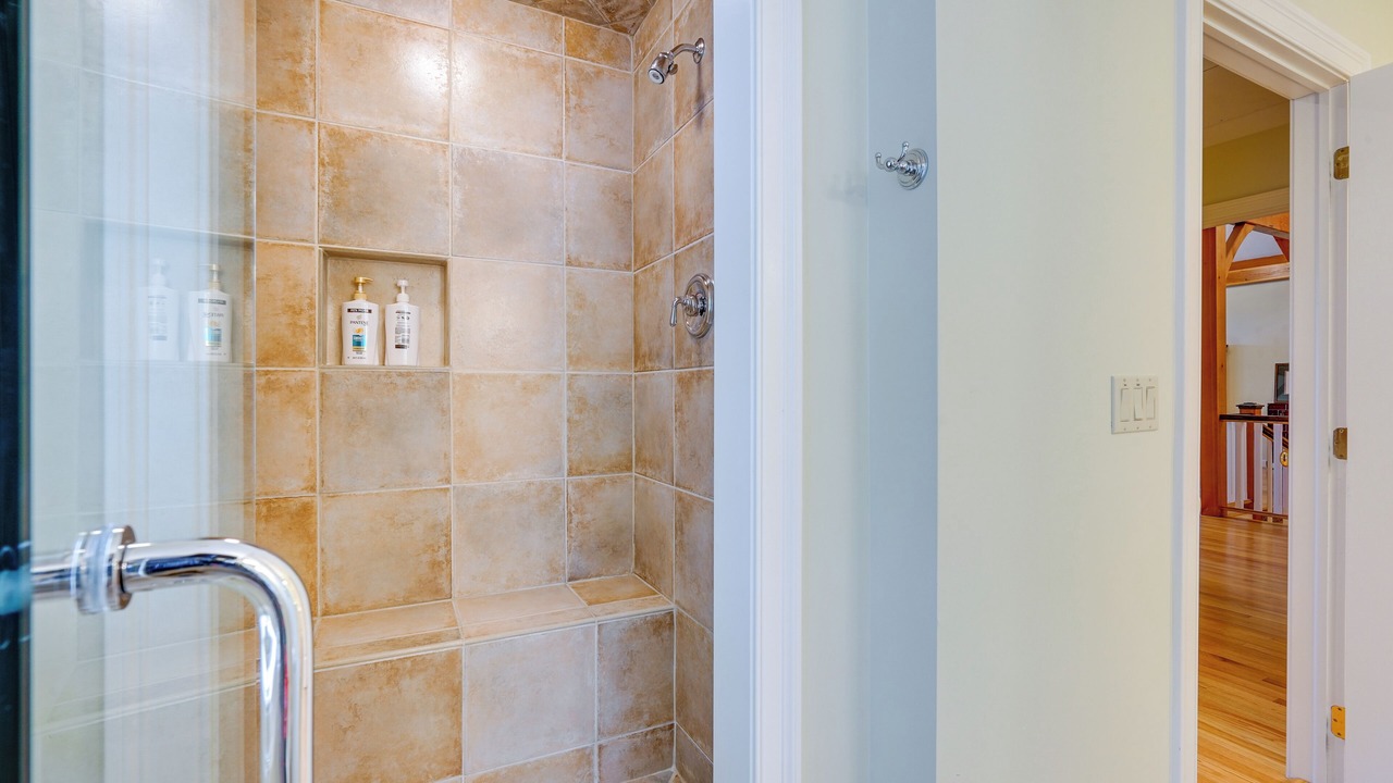 Photo of Bathroom in Williamstown