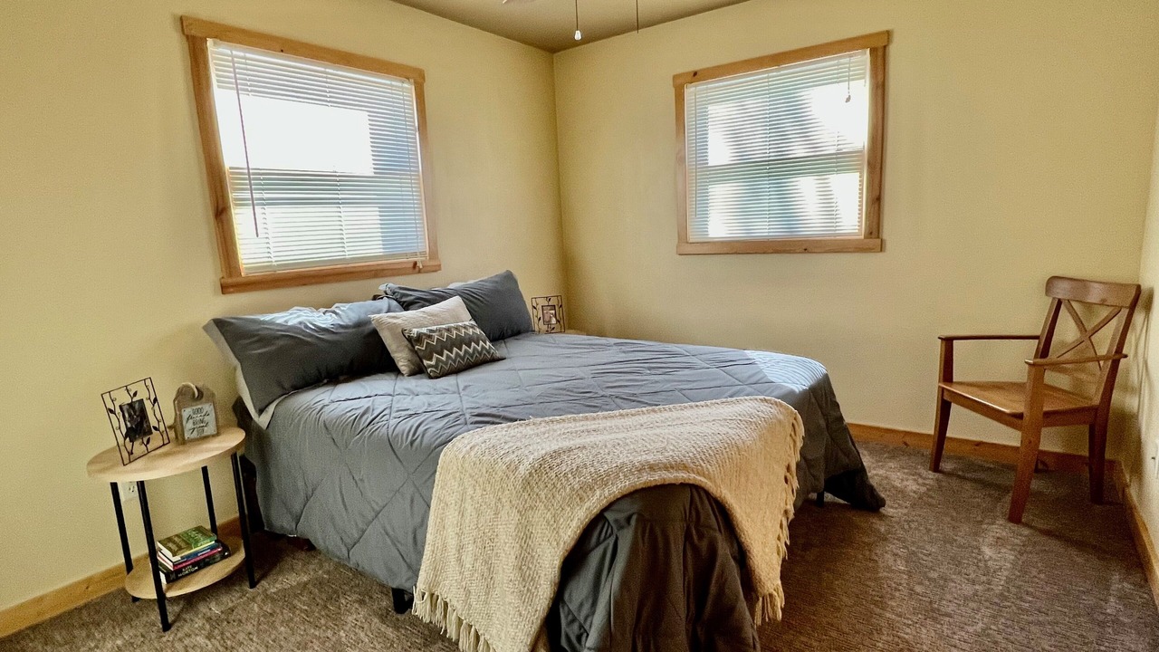 Photo of Bedroom in New Auburn