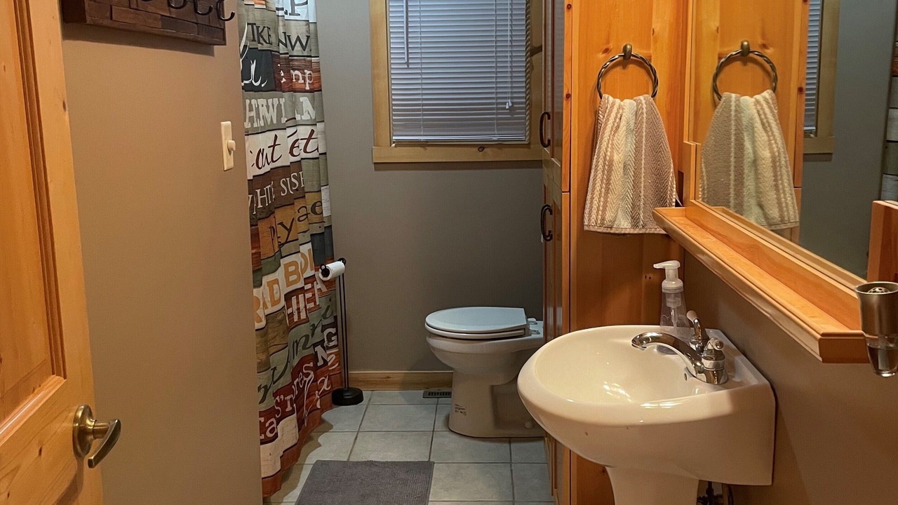 Photo of Bathroom in New Auburn