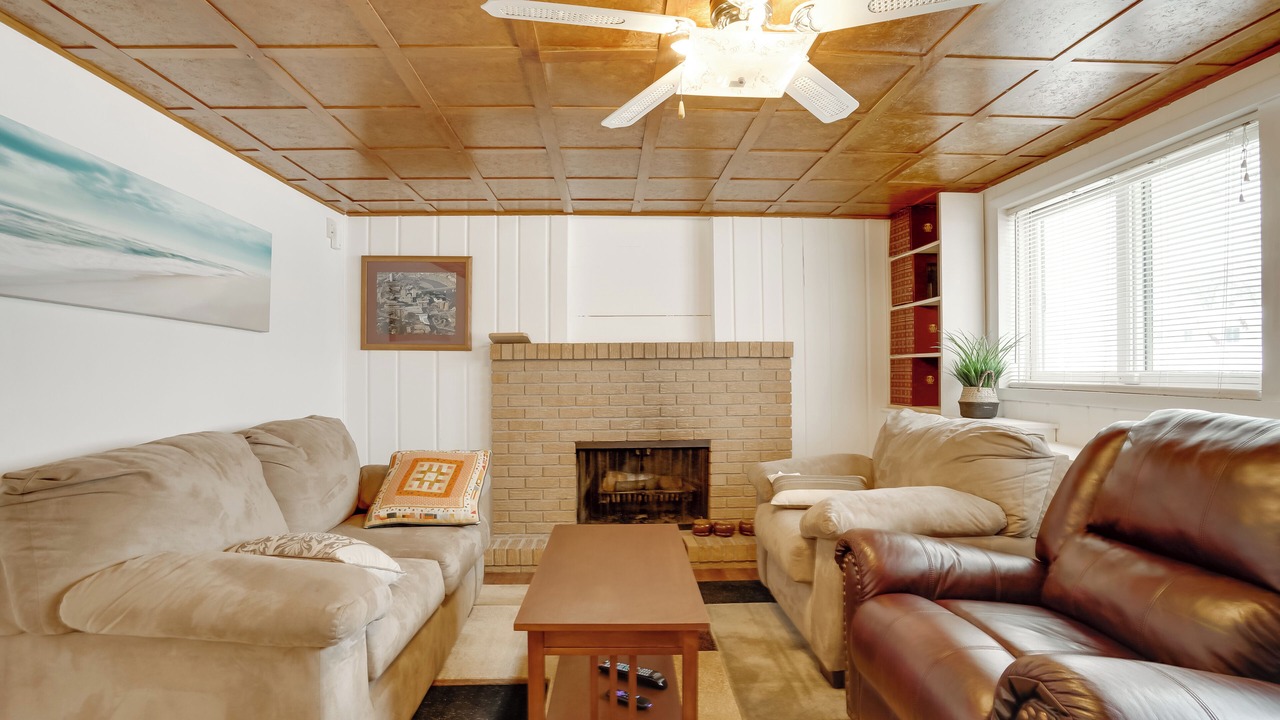 Photo of Livingroom in Spring Lake Park