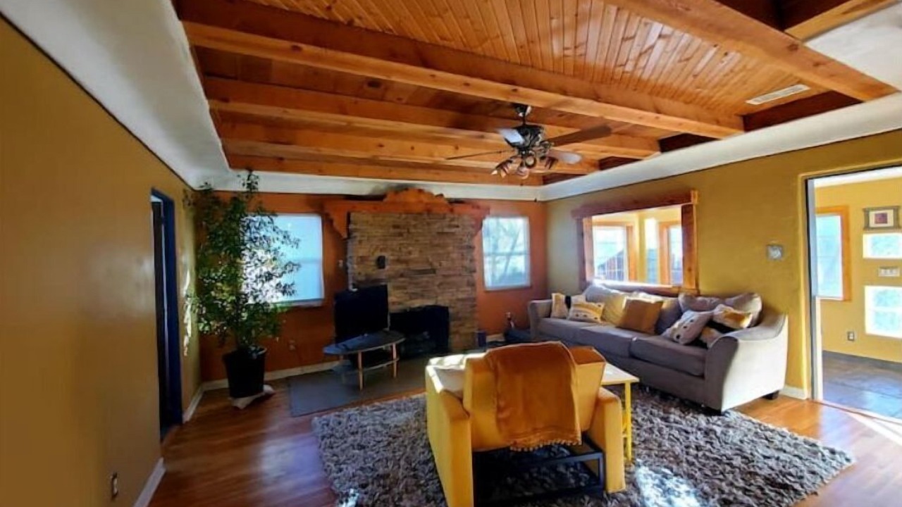 Photo of Livingroom in Nob Hill