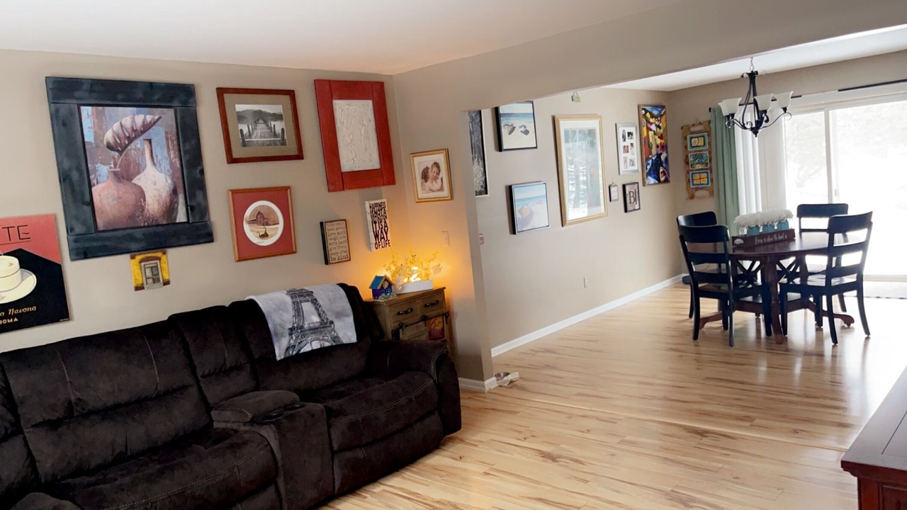 Photo of Livingroom in Auburn Hills