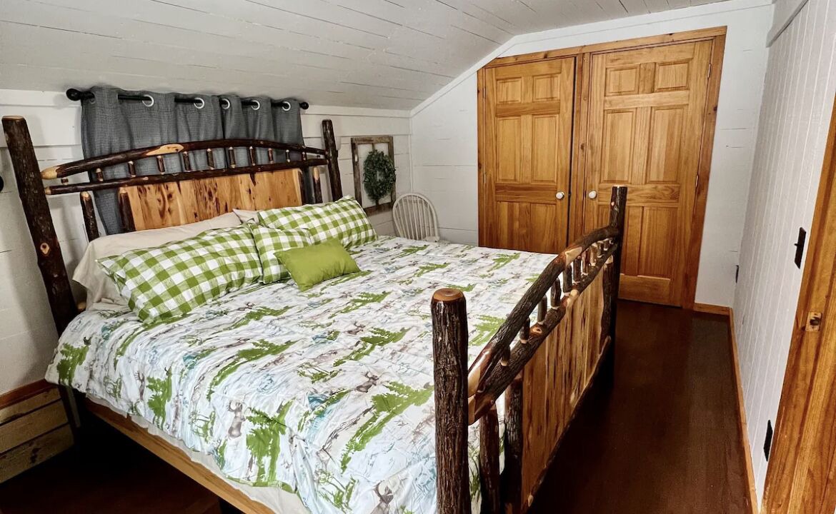 Photo of Bedroom in Lawrenceville