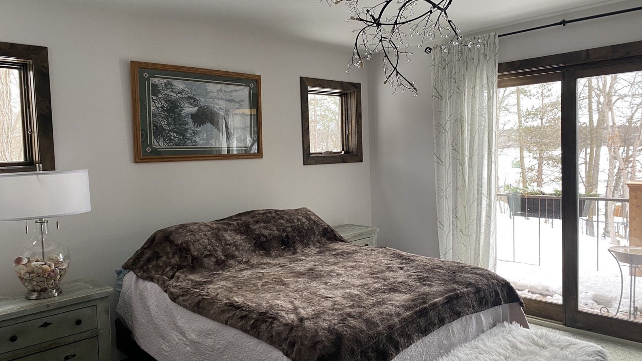 Photo of Bedroom in Breezy Point
