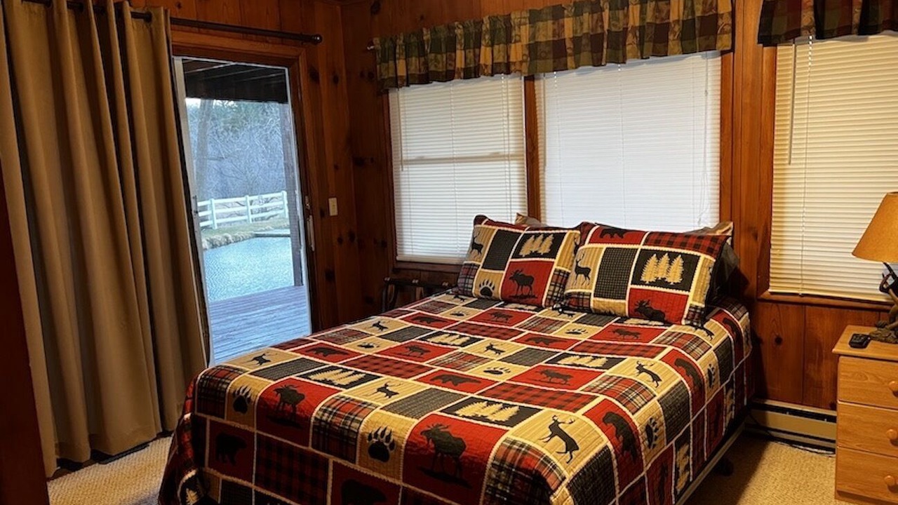 Photo of Bedroom in Decorah