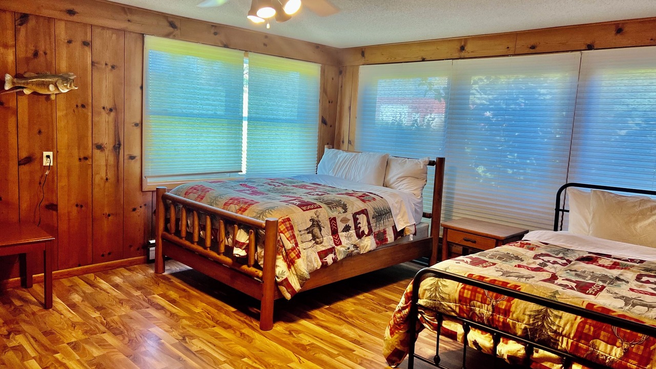 Photo of Bedroom in Decorah