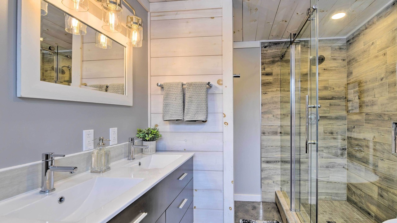 Photo of Bathroom in North Pole