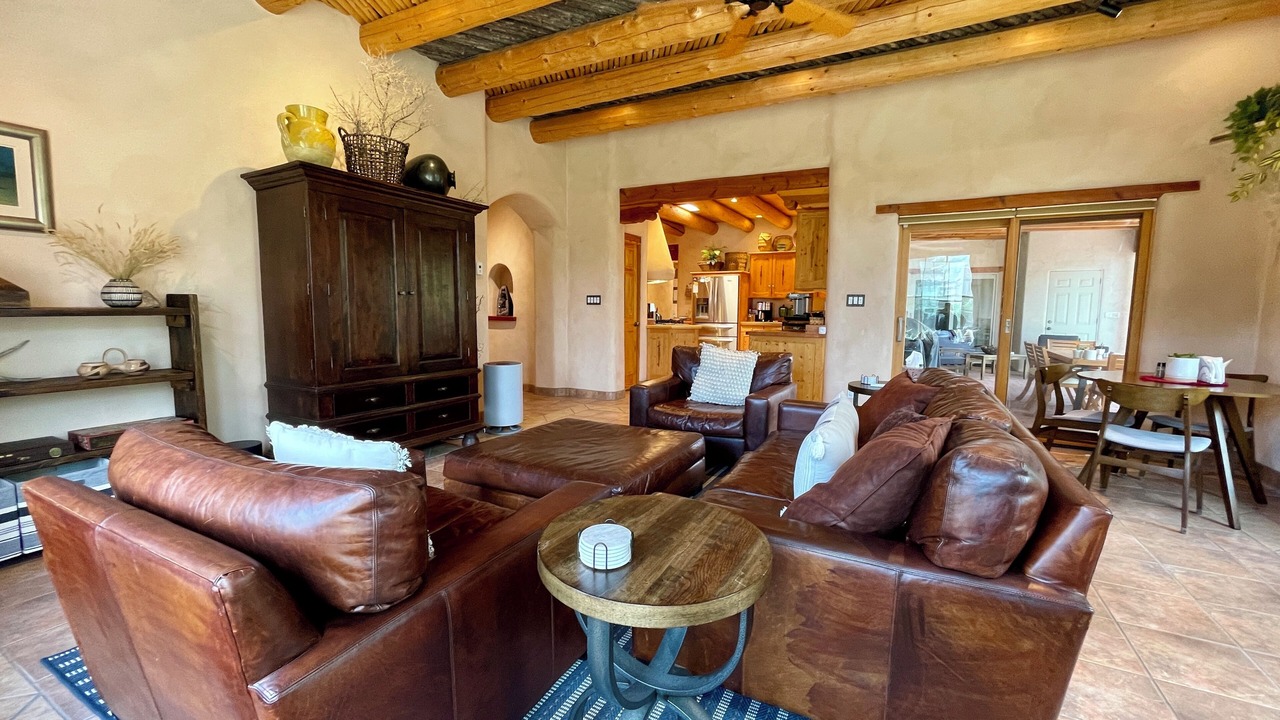 Photo of Livingroom in Arroyo Seco