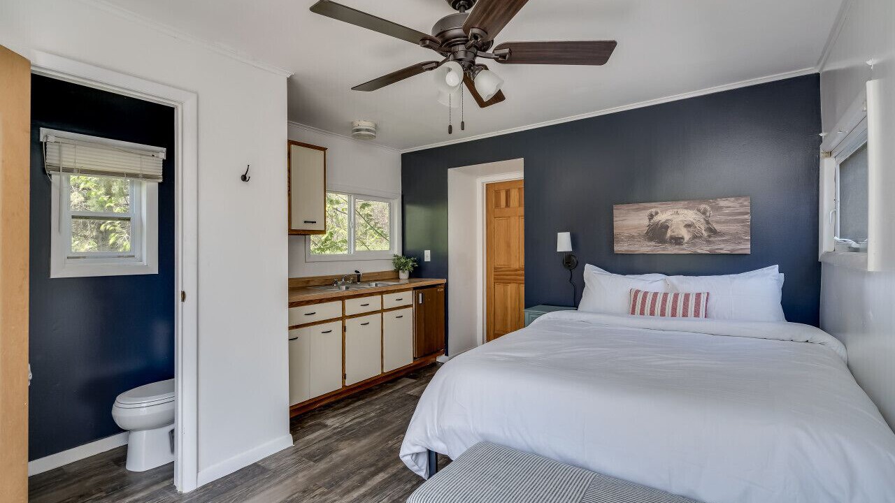 Photo of Bedroom in Dexter