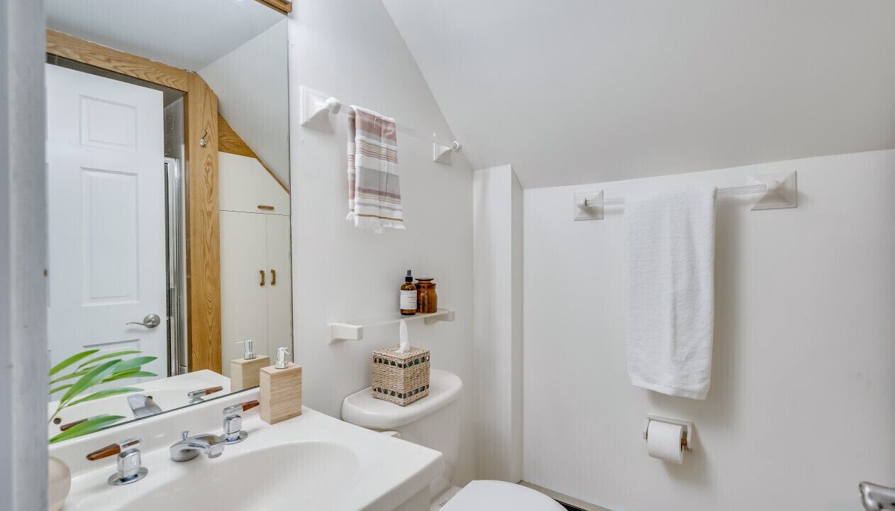 Photo of Bathroom in Dexter