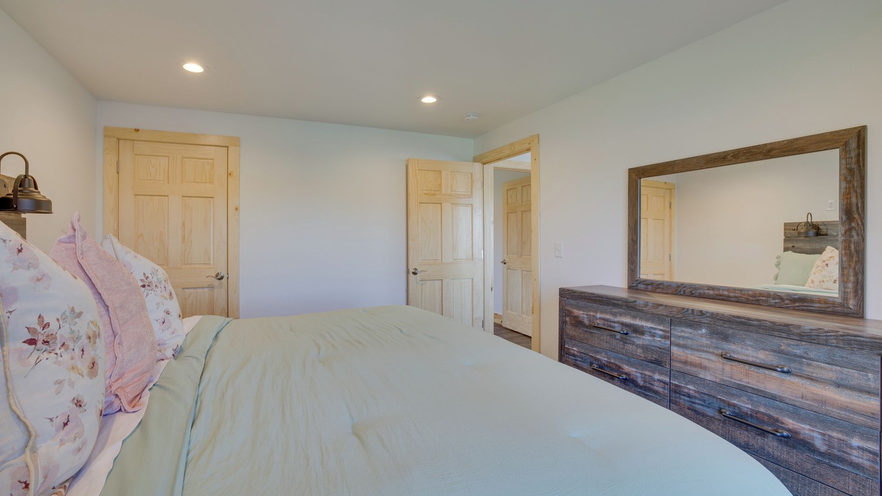 Photo of Bedroom in New Lisbon