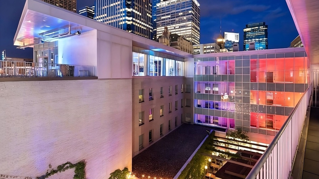 Photo of Patio Balcony in Downtown Minneapolis
