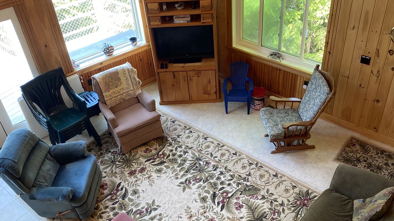 Photo of Bedroom in Brier Hill
