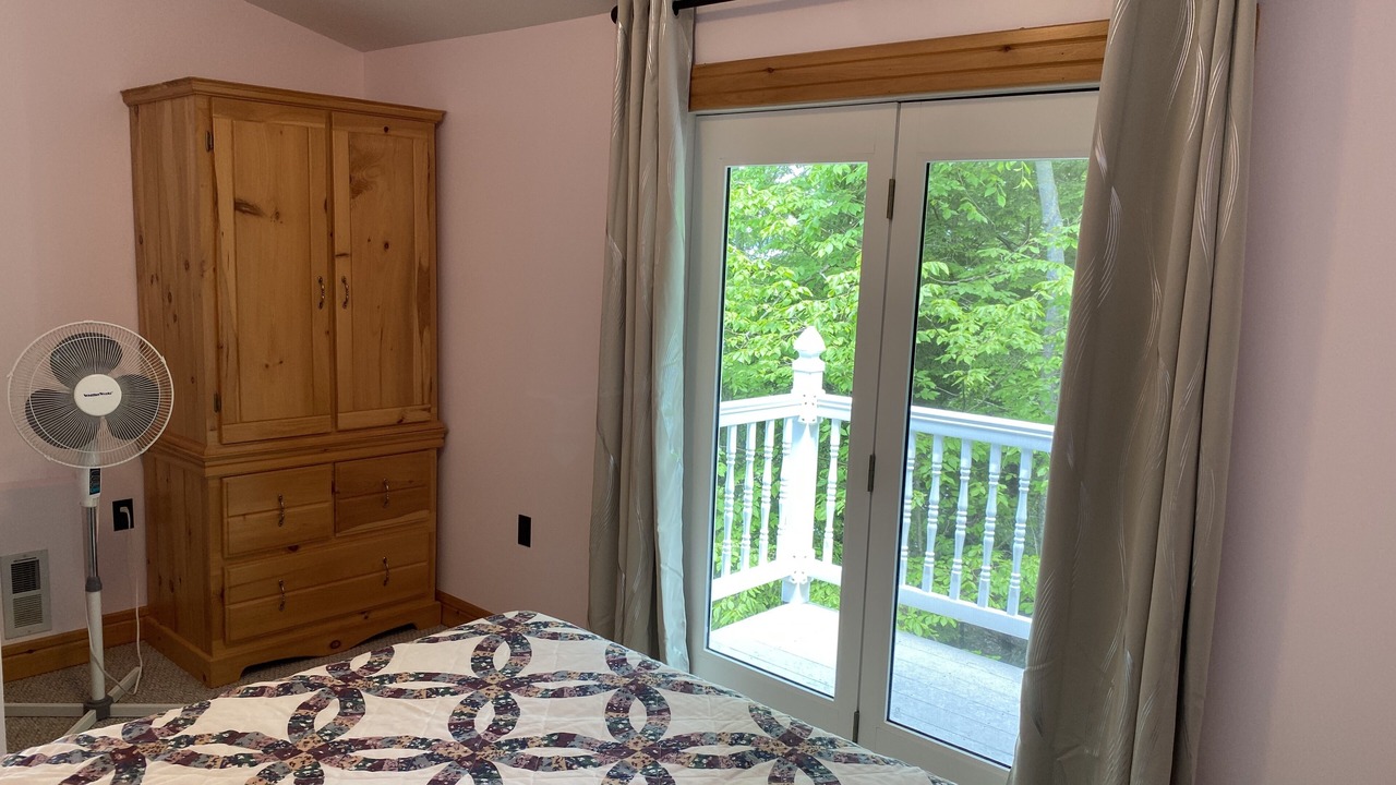 Photo of Patio Balcony in Brier Hill