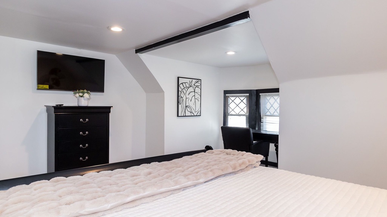 Photo of Bedroom in Woodbridge