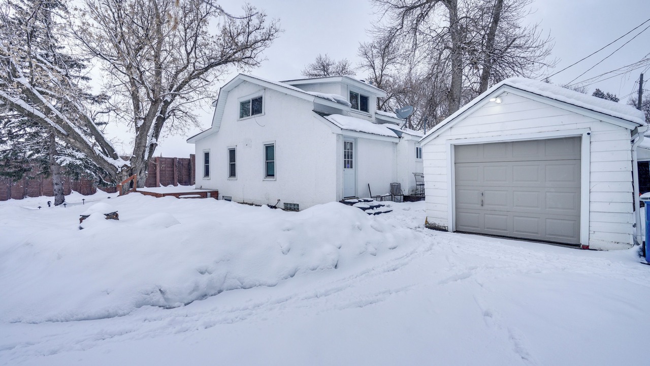 Photo of Outdoor in Golden Valley