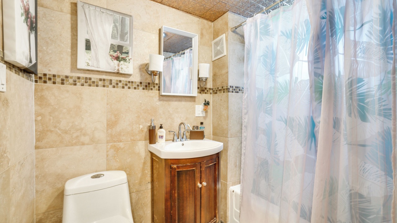 Photo of Bathroom in Golden Valley