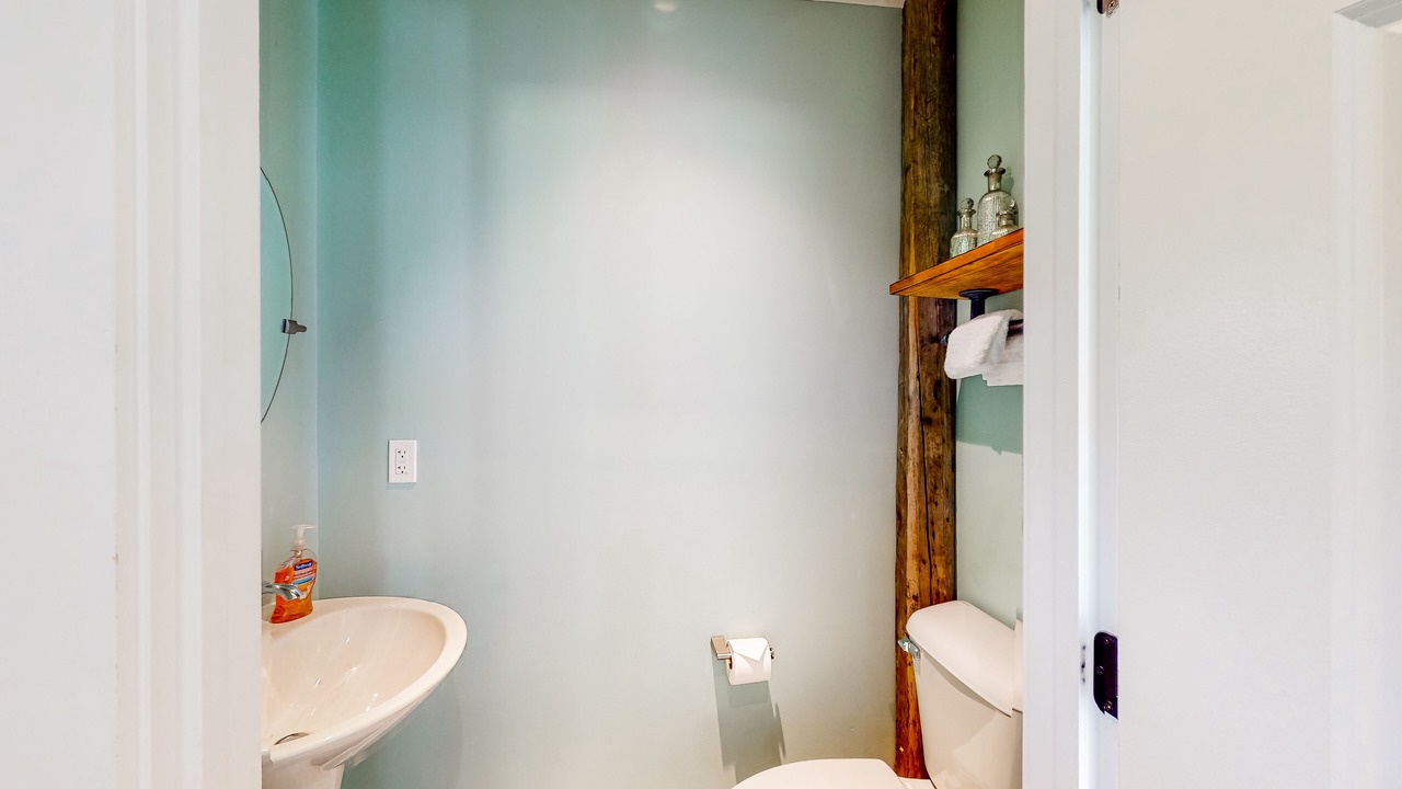 Photo of Bathroom in Waterbury Center