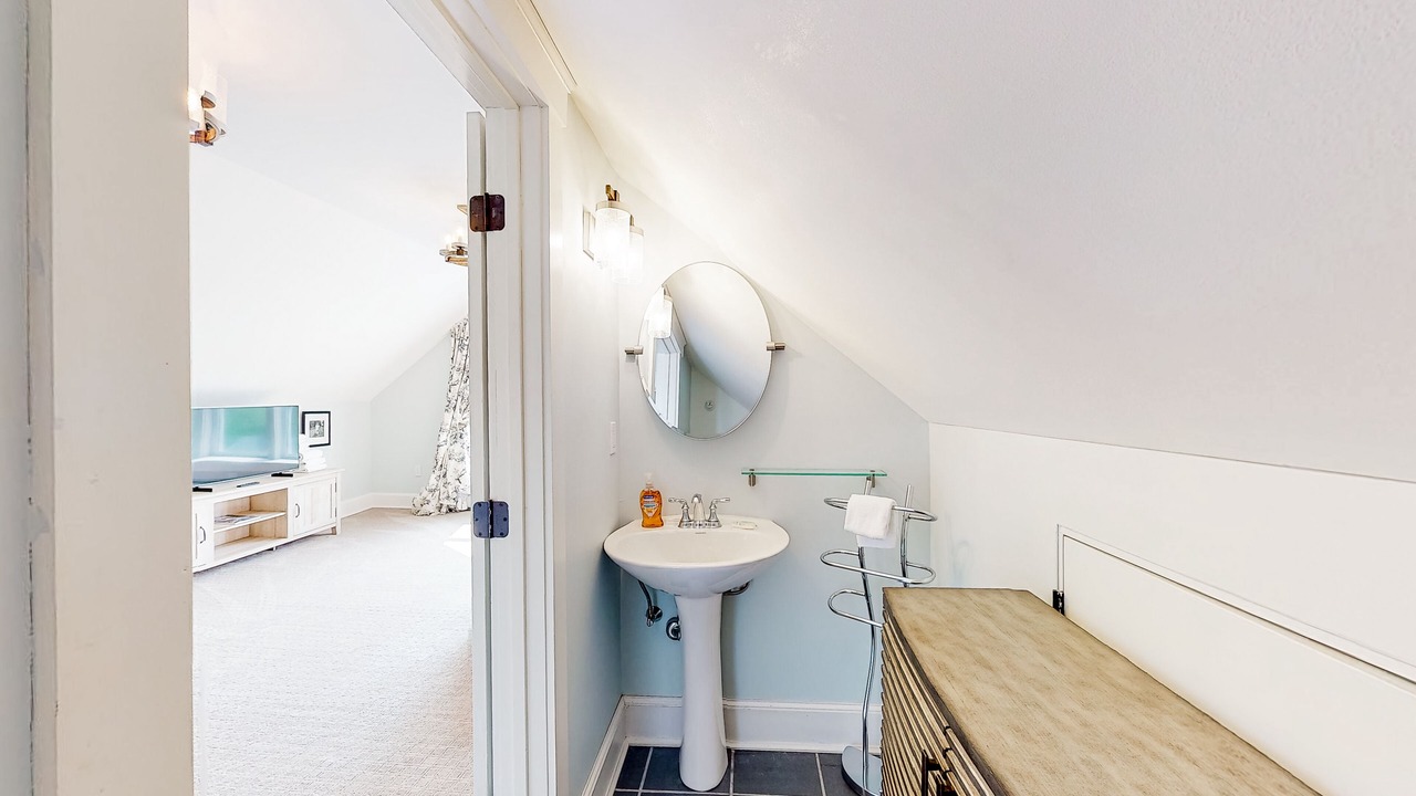 Photo of Bathroom in Waterbury Center
