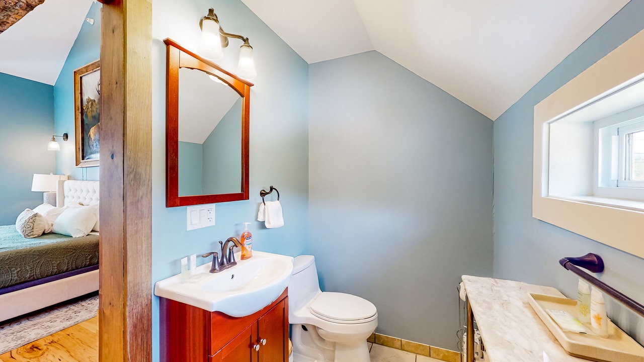 Photo of Bathroom in Waterbury Center