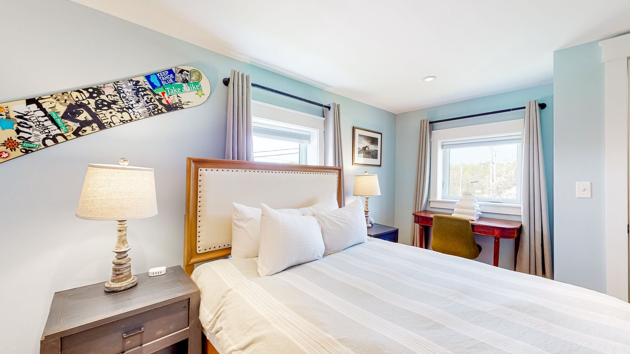 Photo of Bedroom in Waterbury Center